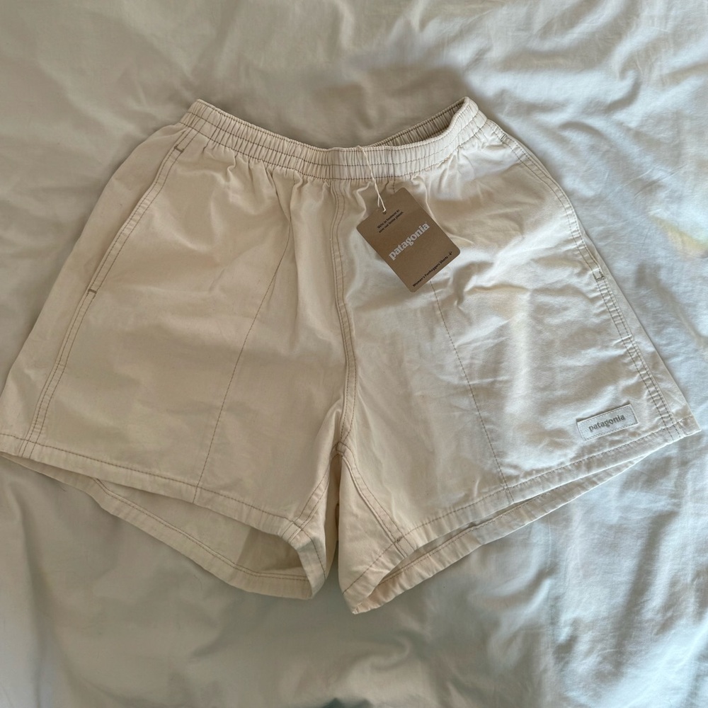 NWT Patagonia canvas womans shorts